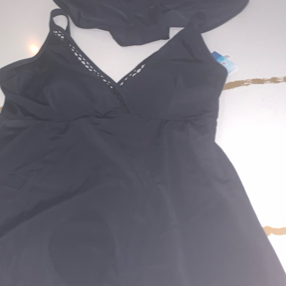 Ruby Ribbon tankini size 8 NWT